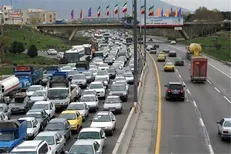 ترافیک سنگین در آزادراه‌های البرز/ پلیس راه به رانندگان هشدار داد