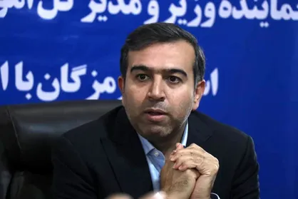 جزیره هرمز پیشتاز در صدور مجوز الکترونیکی/اعلام آخرین مهلت دریافت مجوز&zwnj;های الکترونیکی صنفی
