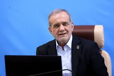 پزشکیان: همه اصلاح‌طلبان و اصولگرایان در مشکلات امروز مقصر هستند