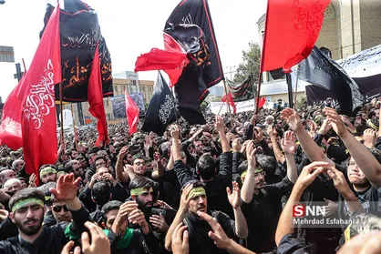 پرچم عزای حسینی در دانشگاه&zwnj;ها برپا شد / لغو مجوز ۱۳۰ موسسه اعزام دانشجو به خارج از کشور