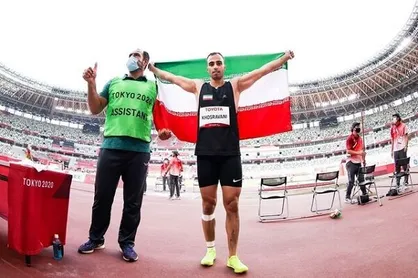 مسئولین پاداش بازی&zwnj;های آسیایی جاکارتا را بعد از ۱۱ ماه به&zwnj;جای ۴۰ سکه، نقدی دادند!/ نه بیمه شغلی دارم و نه بیمه ورزشی + فیلم