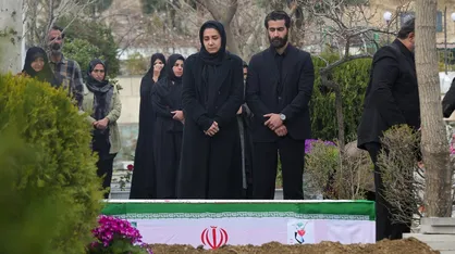 موج سوم سریال &laquo;اهلِ ایران&raquo; منتشر شد/ تقدیم به همه&zwnj;ی مادران ایرانی