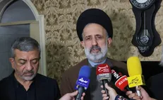 ابلاغ پیام همدردی رهبر معظم انقلاب به خانواده‌های شهدای البرز/ شهدا قطب‌نمای بصیرت در برابر استکبار جهانی هستند+ فیلم
