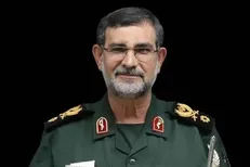 دریادار تنگسیری: ایستادگی مردم، پشتوانه دفاع از تنگه هرمز است