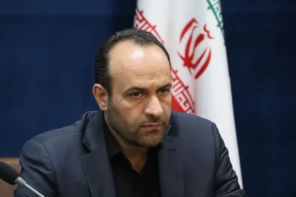 دشمنان در تلاشند تا با اخبار دروغ و تحلیل&zwnj;های غلط، ایمان و ایثار مردم را دست و پا بزنند
