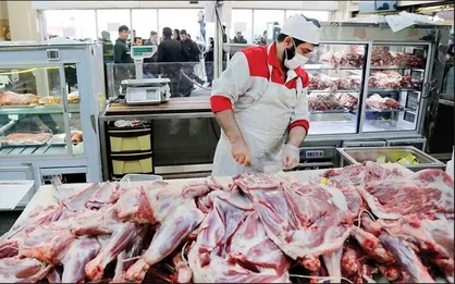 توزیع گوشت گرم گوساله وارداتی در میادین تره&zwnj;بار آغاز شد