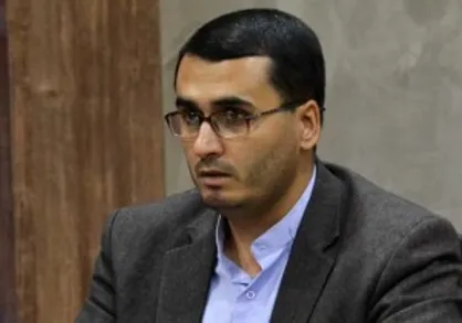 متفکر آزاد: حضور نمایندگان در غیزانیه برای کمک به مردم است/ مجلس یازدهم افراد کم تحرک را وادار به حرکت می&zwnj;کند