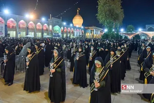 مراسم شام غریبان و لاله‌گردانی شهادت حضرت اباعبدالله الحسین(ع) و شهدای کربلا، شامگاه ۱۷ مرداد ماه ۱۴۰۱ با حضور آیت الله ابراهیم کلانتری تولیت آستان مقدس حضرت شاهچراغ(ع)، خادمین، زائرین و مجاورین بارگاه ملکوتی حرم مطهر حضرت شاهچراغ(ع) شیراز برگزار شد.