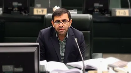 حسینی: ۱۰.۵ همت در بانک&zwnj;های کشور رسوب کرده است /چرا جوانان برای ۱۰۰ میلیون وام اشتغال باید ۳ سال در نوبت باشند + فیلم