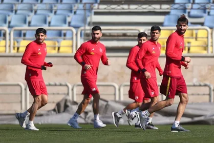 پرسپولیس به مصاف صدرنشین لیگ آزادگان می&zwnj;رود
