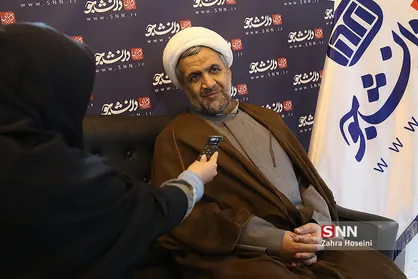 پذیرش استاد رد صلاحیت شده خلاف قانون است