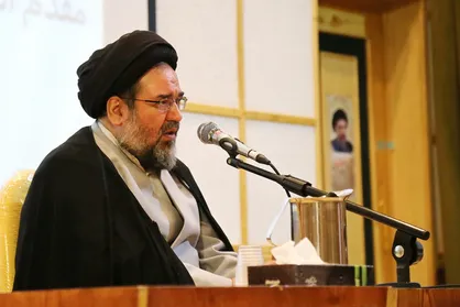 گسترش بانک&zwnj;های قرض الحسنه رفتار اقتصادی سایر بانک&zwnj;ها را بهبود می&zwnj;دهد/ تورم به زیر ۵ درصد برسد استقبال سپرده گذاران از بانک&zwnj;های قرض الحسنه بیشتر می&zwnj;شود