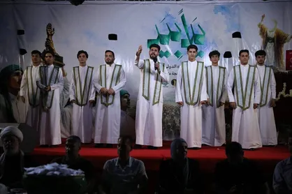 جشنواره بین&zwnj;المللی سرود &laquo;یدا بید&raquo; باحضور هزاران نفری مردم بصره آغاز شد