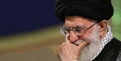 رهبر انقلاب چگونه فتنه براندازی نظام را مدیریت کردند؟