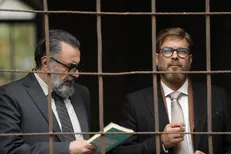 اولین تصاویر از فیلم سیاسی «غبار میمون» رونمایی شد