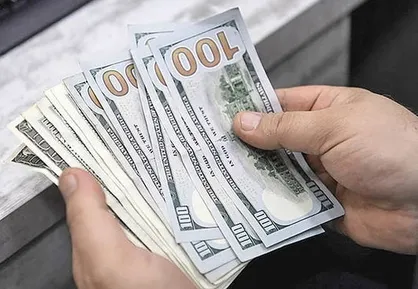 دلار ۲۷ هزار و ۶۵۰ تومان است