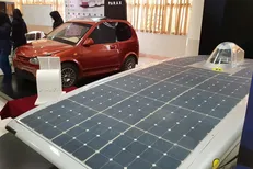 ستاری از مرکز فناوری و نوآوری سینتک دانشگاه آزاد قزوین بازدید کرد/ کسب درآمد ۳۵ میلیارد تومان در دو سال