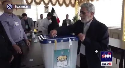 سردار قاآنی رای خود را در مشهد به صندوق انداخت