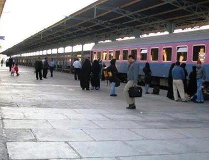 تردد ۷۰ درصدی قطار&zwnj;های مسافری شبکه ریلی کشور در مسیر مشهد (۵ فروردین ۱۴۰۵)