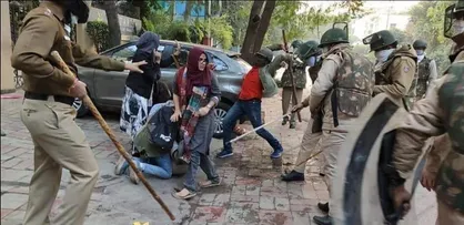 تجمع دانشجویان تهرانی در اعتراض به مسلمان&zwnj;کشی دولت هند