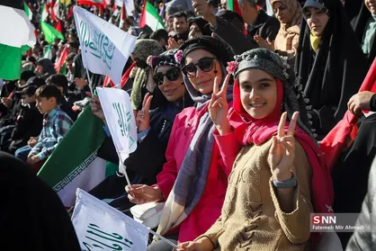 نقض حقوق زنان در کشورهای غربی؛ از سربازی اجباری تا سوء استفاده در تبلیغات بازرگانی