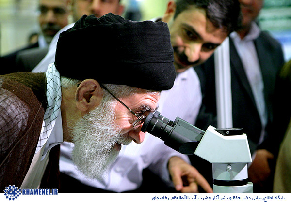 *آماده برای صبح سه شنبه* چرا رهبر شهید دانشگاه را موتور پیشرفت کشور میدانست؟ *آماده برای صبح سه شنبه* چرا رهبر شهید دانشگاه را موتور پیشرفت کشور میدانست؟