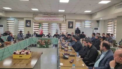 خسروپناه: تجمیع دانشگاه&zwnj;ها راه حل بخشی از مشکلات آموزش عالی است/ رشته&zwnj;های بدون کاربرد باید حذف شوند