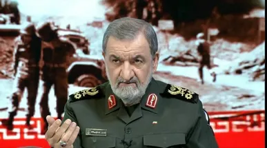 سرلشگر محسن رضایی: ایران اجازه نمی‌دهد آمریکا با یک اقدام نمایشی از منطقه فرار کند/ آمریکا باید تمام خسارات وارد شده به ایران را جبران کند