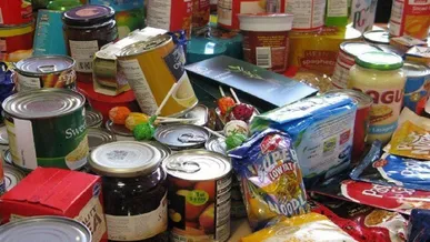 بیش از ۸ تن مواد غذایی فاسد در کردستان معدوم شد