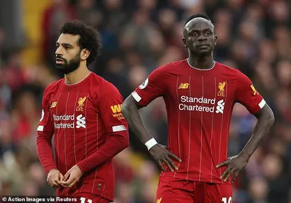 مانه: بازی کنار صلاح و فرمینو آسان است