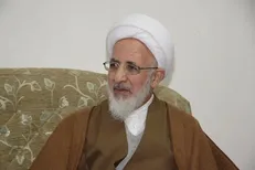 انقلاب با وجود اختلاس، ربا و حقوق‌های نجومی با خطر مواجه می‌شود/ با یک الله گفتن می‌توانیم امور را اصلاح کنیم