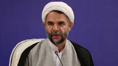 معاون اول قوه قضاییه: اشتغال زندانیان یعنی کرامت زندانی/ نباید فقط افراد را حبس بکنیم و قدرت و توانایی آنها را معطل بگذاریم + فیلم