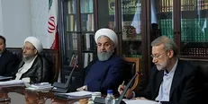 مدیران کشور و رسانه‌ها، با تشریح پیشرفت‌های 40 ساله تلاش ملت و اقتدار را به نمایش بگذارند