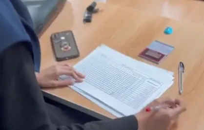 دفتر حضور و غیاب دانش&zwnj;آموزان میناب