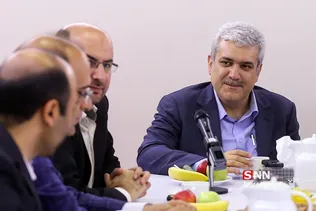 سورنا ستاری در آیین افتتاح مرکز نوآوری نصیر