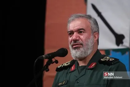 دعوای میان انقلاب اسلامی و شیطان بزرگ تمامی نخواهد داشت