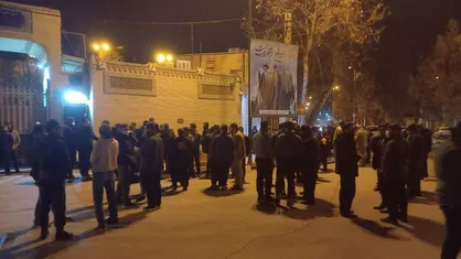 اعتراض مردم لرستان به دخالت نمایندگان مجلس در انتصاب مدیران استانی / مراسم معارفه مدیرعامل جدید شرکت توزیع برق لغو شد