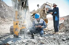 ظرفیت استخراج سالانه معادن آذربایجان غربی بالغ بر ۲۰ میلیون تن برآورد می‌شود