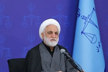 عیادت رئیس قوه قضاییه از آیت&zwnj;الله نوری همدانی