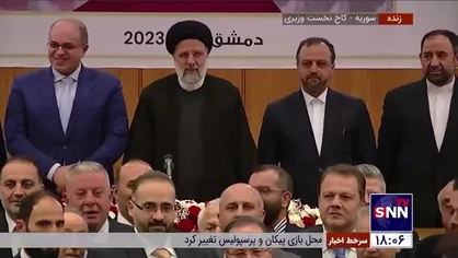 عکس یادگاری رئیس جمهور و اعضای کابینه با وزرا و تجار سوری