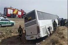 واژگونی اتوبوس حامل زوار در محور اسلام آبادغرب_حمیل