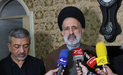 ابلاغ پیام همدردی رهبر معظم انقلاب به خانواده&zwnj;های شهدای البرز/ شهدا قطب&zwnj;نمای بصیرت در برابر استکبار جهانی هستند+ فیلم