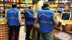 طرح نظارتی ویژه نوروز و رمضان در اردبیل / چگونه تخلفات صنفی را گزارش کنیم؟
