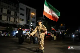 اجتماع مردمی در میدان انقلاب تهران