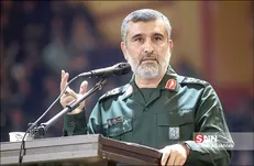 سردار حاجی‌زاده: حرکت نورانی ملت ایران هرگز متوقف نمی‌شود/ دست از انتقام بر نخواهیم داشت