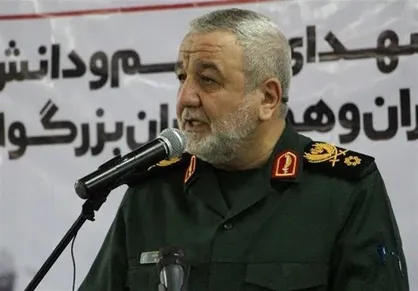 سردار جباری: جنگ با آمریکایی&zwnj;ها بسیار راحت تر با اسرائیلی&zwnj;هاست / پایگاه&zwnj;ها و ناوهای آمریکایی به راحتی از بین رفتنی است + فیلم