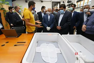 وزیر علوم تحقیقات و فناوری
