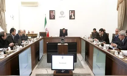 مخبر: رفع مشکلات اجرای ۴۸ طرح بزرگ پیشران اقتصاد ملی از اولویت&zwnj;های دولت است