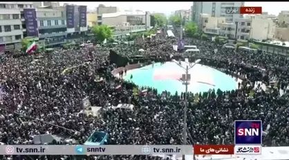 تصاویر هوایی میدان انقلاب، سیل عظیم مردم در مراسم تشییع شهدای خدمت