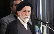 فعال اصلاح‌طلب: قیمت بنزین باید افزایش می‌یافت/ نحوه اطلاع‌رسانی دولت ایجاد هزینه کرد